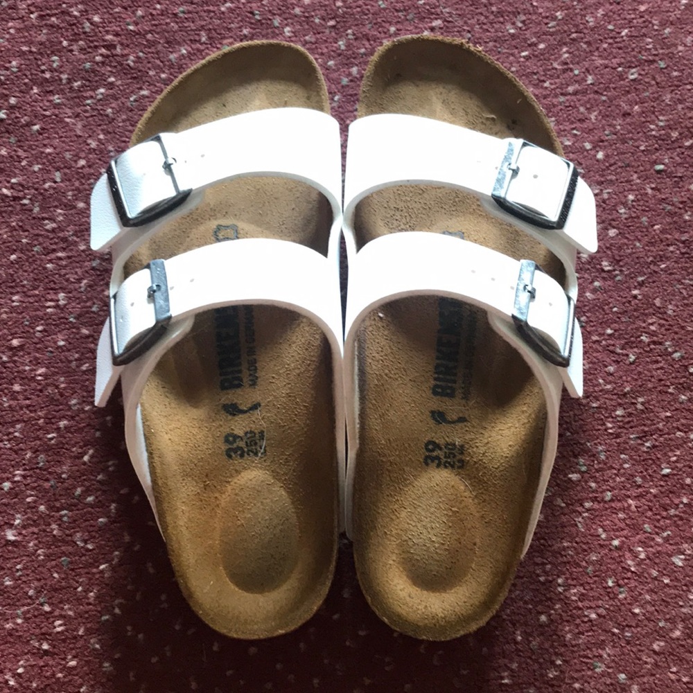 White Arizona Birkenstocks